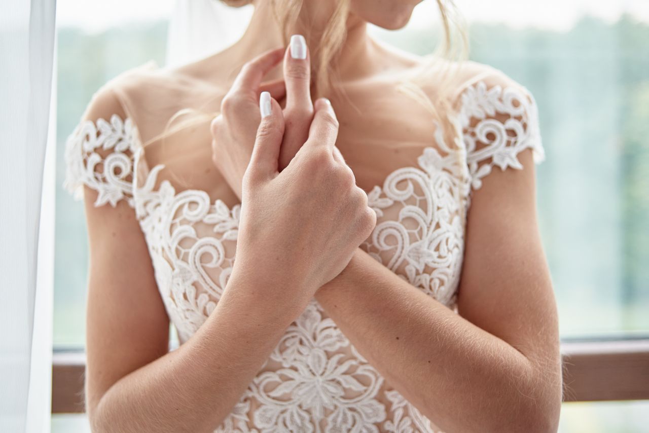 Czym powinna kierować się przyszła panna młoda podczas wyboru sukni ślubnej?